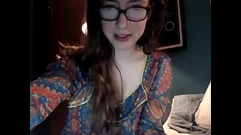 Amyrae online recording in 11 april 2017 from www.TEENS4.cam - Part 11
